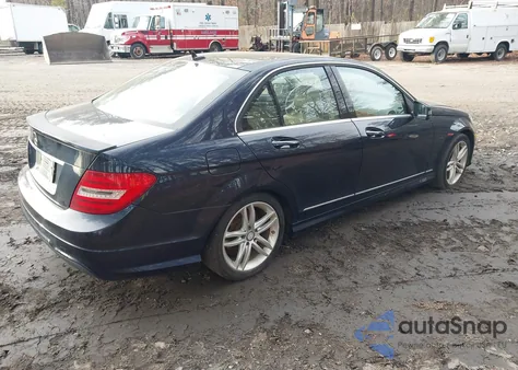 2014 Mercedes-Benz C-Class C 250 Sport из США, поврежденный, VIN WDDGF4HB2ER313568